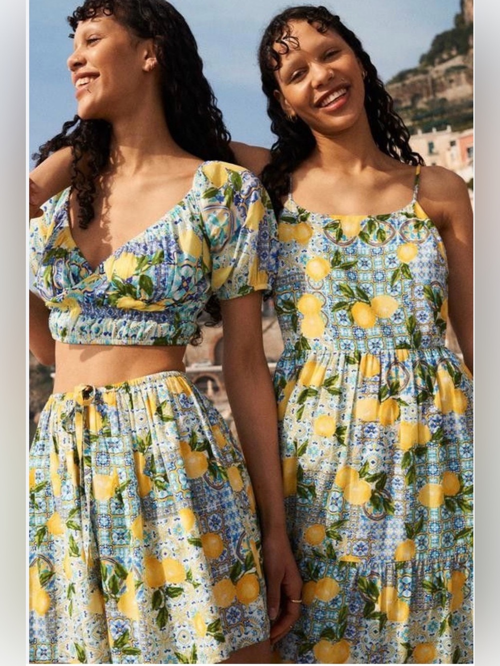Primark Lemon Print Mediterranean mini Skirt - Yellow and Blue, size 6